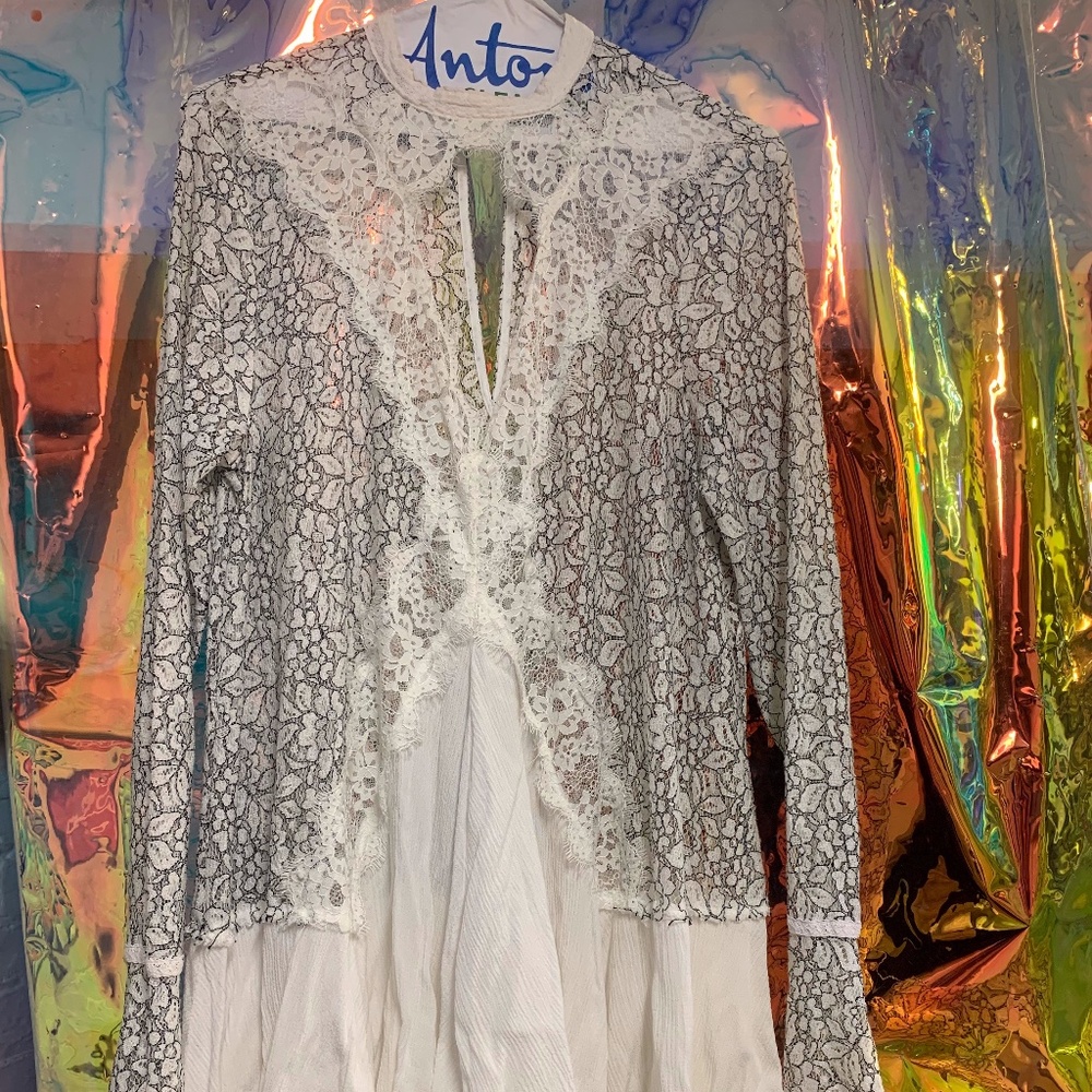 Free People White w/Black Lace tunic